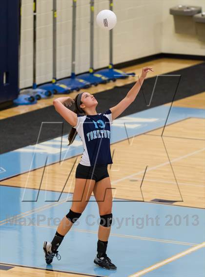 Thumbnail 2 in South County @ Yorktown photogallery.