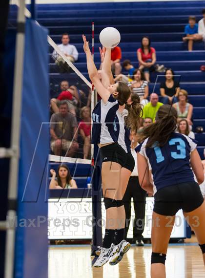 Thumbnail 1 in South County @ Yorktown photogallery.