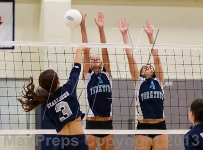 Thumbnail 2 in South County @ Yorktown photogallery.