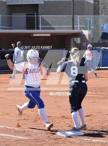 Thumbnail 2 in Bishop Gorman vs. Sierra Vista photogallery.