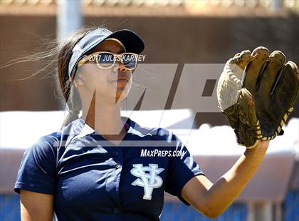 Thumbnail 2 in Bishop Gorman vs. Sierra Vista photogallery.