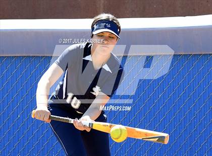 Thumbnail 1 in Bishop Gorman vs. Sierra Vista photogallery.
