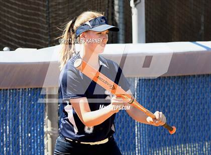 Thumbnail 2 in Bishop Gorman vs. Sierra Vista photogallery.