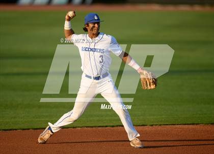 Thumbnail 3 in George Jenkins @ IMG Academy photogallery.