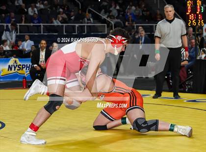 Thumbnail 2 in NYSPHSAA Wrestling Championships - Finals 160 lbs - 285 lbs photogallery.