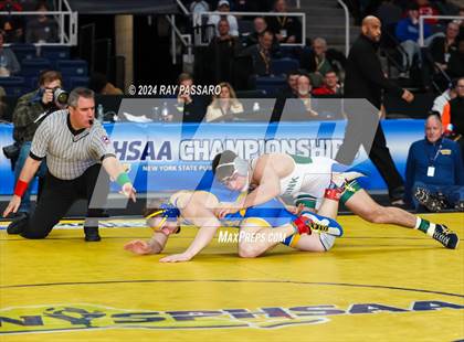 Thumbnail 1 in NYSPHSAA Wrestling Championships - Finals 160 lbs - 285 lbs photogallery.