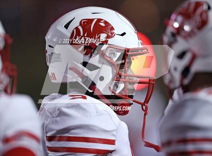 Thumbnail 3 in Katy vs. Stratford (UIL 6A D2 Area Playoff) photogallery.