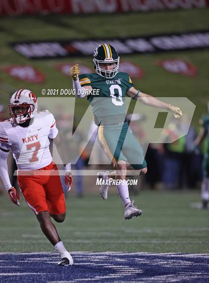 Thumbnail 1 in Katy vs. Stratford (UIL 6A D2 Area Playoff) photogallery.