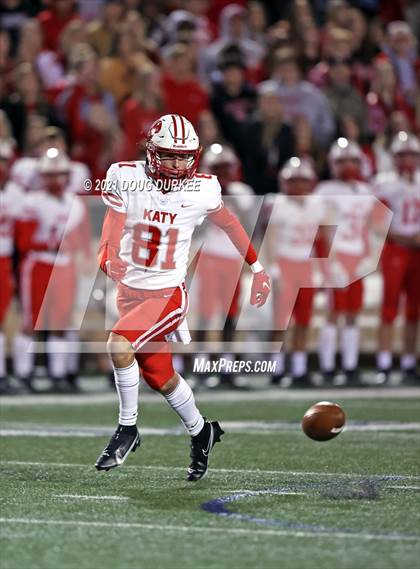 Thumbnail 3 in Katy vs. Stratford (UIL 6A D2 Area Playoff) photogallery.