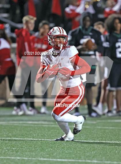Thumbnail 1 in Katy vs. Stratford (UIL 6A D2 Area Playoff) photogallery.