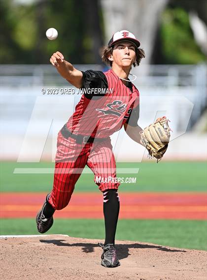 Thumbnail 3 in Etna @ University (CIF Northern Regional Semi) photogallery.