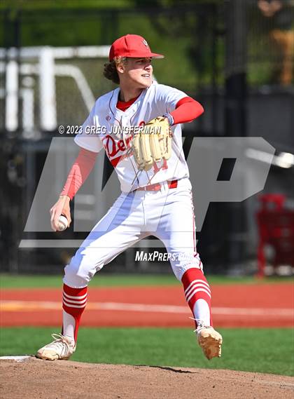 Thumbnail 1 in Etna @ University (CIF Northern Regional Semi) photogallery.