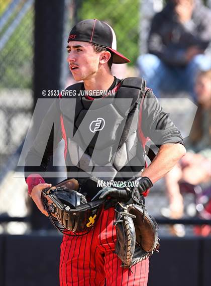 Thumbnail 2 in Etna @ University (CIF Northern Regional Semi) photogallery.