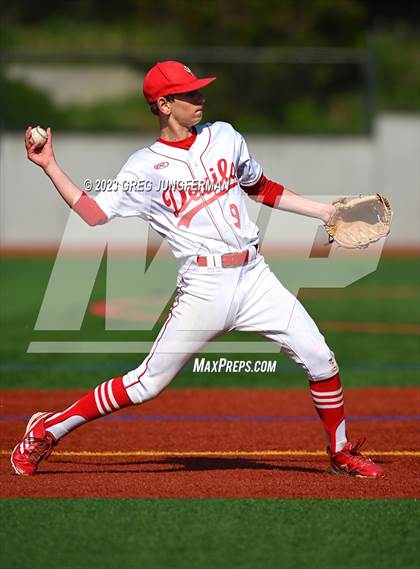 Thumbnail 3 in Etna @ University (CIF Northern Regional Semi) photogallery.