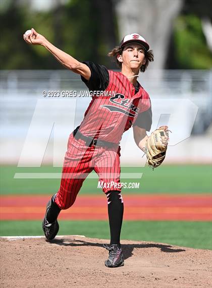 Thumbnail 2 in Etna @ University (CIF Northern Regional Semi) photogallery.