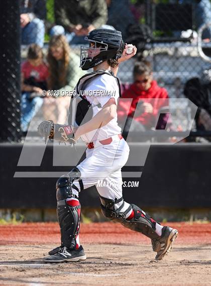 Thumbnail 2 in Etna @ University (CIF Northern Regional Semi) photogallery.