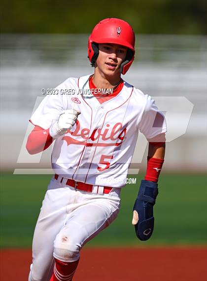 Thumbnail 2 in Etna @ University (CIF Northern Regional Semi) photogallery.