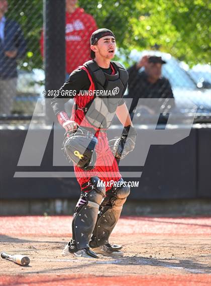 Thumbnail 3 in Etna @ University (CIF Northern Regional Semi) photogallery.