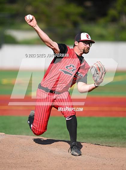 Thumbnail 3 in Etna @ University (CIF Northern Regional Semi) photogallery.