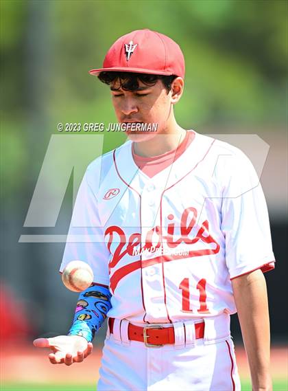 Thumbnail 2 in Etna @ University (CIF Northern Regional Semi) photogallery.