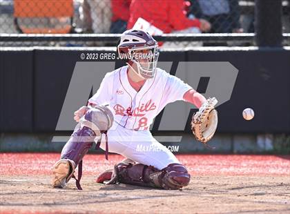 Thumbnail 3 in Etna @ University (CIF Northern Regional Semi) photogallery.