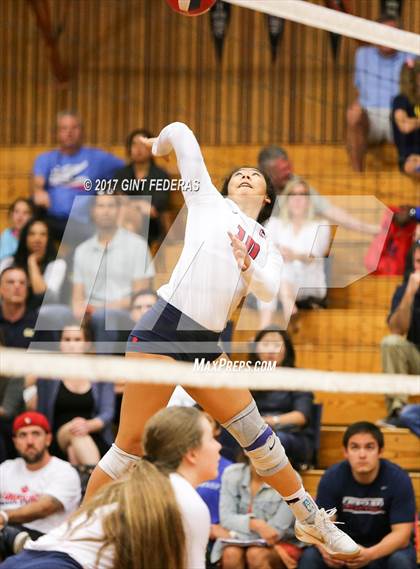Thumbnail 3 in Miramonte @ Campolindo photogallery.