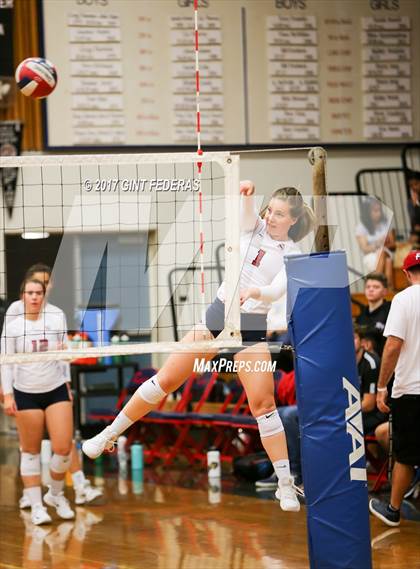 Thumbnail 1 in Miramonte @ Campolindo photogallery.