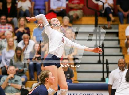 Thumbnail 1 in Miramonte @ Campolindo photogallery.