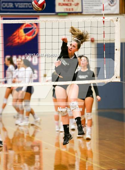 Thumbnail 3 in Miramonte @ Campolindo photogallery.
