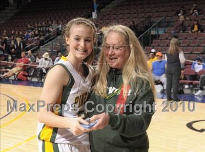 Thumbnail 1 in St. Anthony vs. Pinewood (CIF State D5 Award Photos) photogallery.