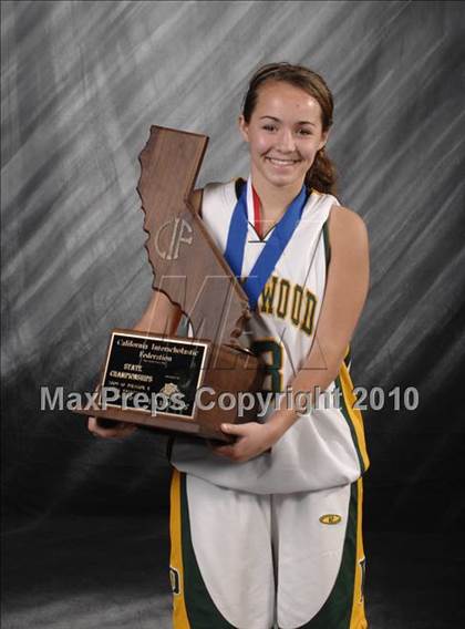 Thumbnail 1 in St. Anthony vs. Pinewood (CIF State D5 Award Photos) photogallery.
