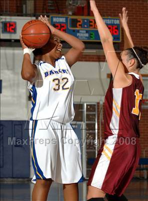 Thumbnail 1 in Esperanza @ Fountain Valley photogallery.