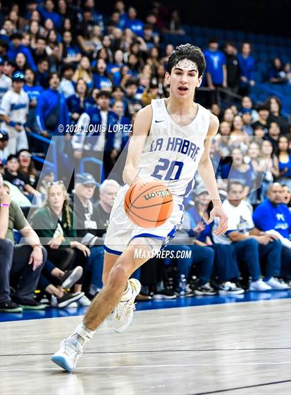 Thumbnail 3 in La Habra vs. St. Bonaventure (CIF SS DIV 3AA Championship) photogallery.