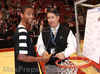 Thumbnail 1 in Shadow Mountain vs. Flagstaff (AIA D2 Final) photogallery.