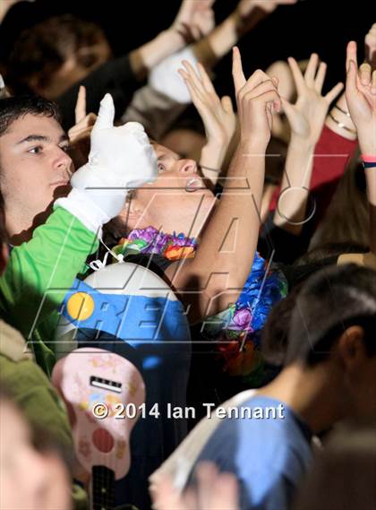 Thumbnail 2 in Grace Brethren @ St. Margaret's (CIF SS East Valley Final) photogallery.