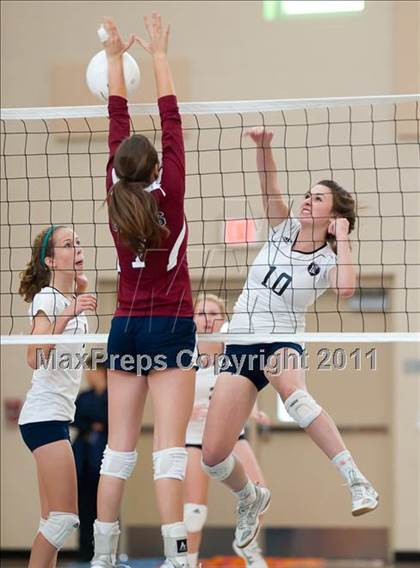 Thumbnail 1 in Horizon vs Tri-City Christian (CIF SDS D5 Final) photogallery.