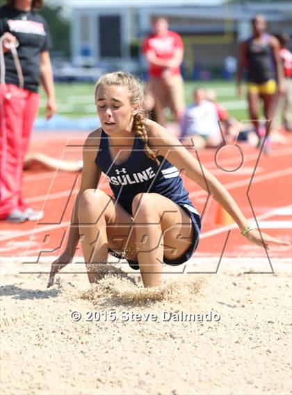 Thumbnail 2 in LHSAA Regional Meet photogallery.