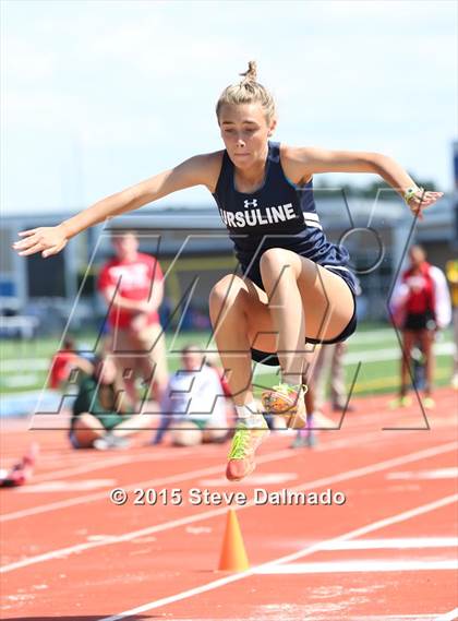 Thumbnail 3 in LHSAA Regional Meet photogallery.