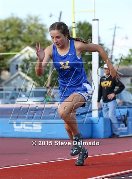 Thumbnail 1 in LHSAA Regional Meet photogallery.