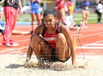 Thumbnail 1 in LHSAA Regional Meet photogallery.