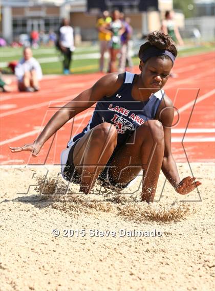 Thumbnail 2 in LHSAA Regional Meet photogallery.