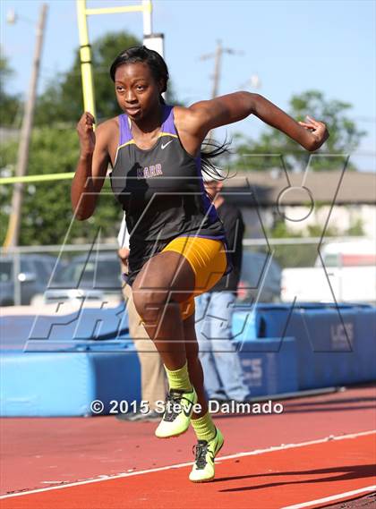 Thumbnail 2 in LHSAA Regional Meet photogallery.