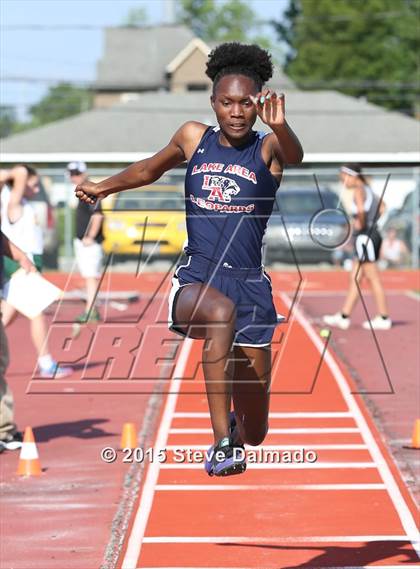 Thumbnail 2 in LHSAA Regional Meet photogallery.