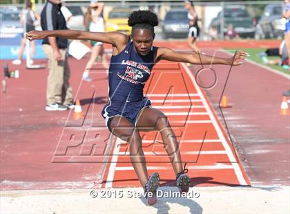 Thumbnail 3 in LHSAA Regional Meet photogallery.
