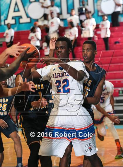 Thumbnail 3 in Friendship Collegiate Academy @ Cardozo photogallery.