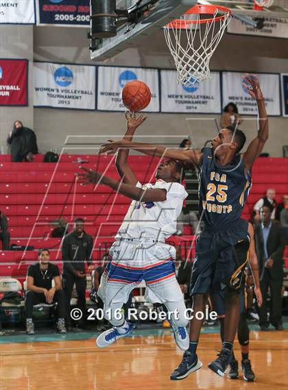 Thumbnail 2 in Friendship Collegiate Academy @ Cardozo photogallery.