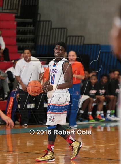Thumbnail 3 in Friendship Collegiate Academy @ Cardozo photogallery.