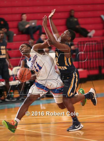 Thumbnail 3 in Friendship Collegiate Academy @ Cardozo photogallery.