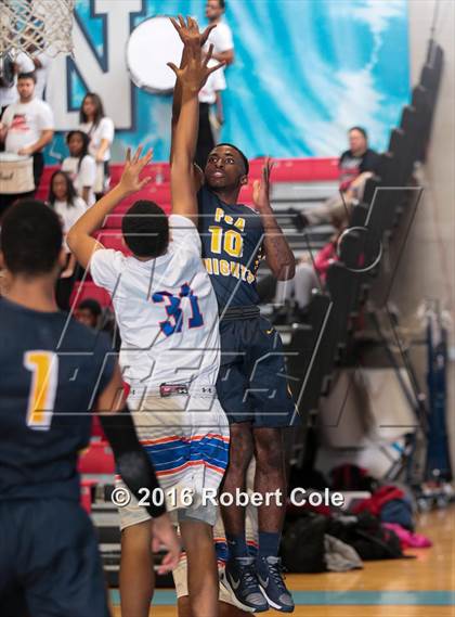 Thumbnail 3 in Friendship Collegiate Academy @ Cardozo photogallery.