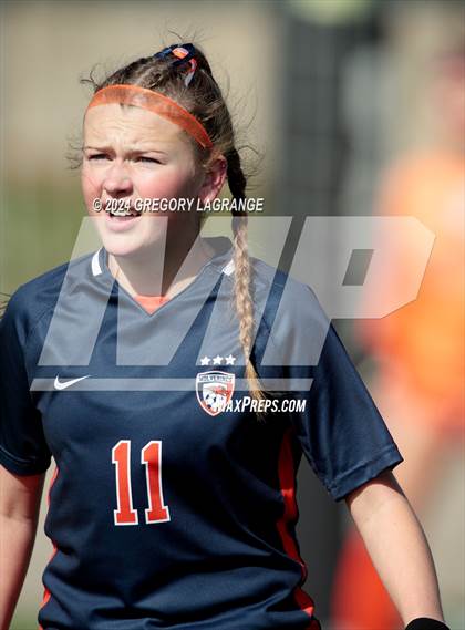 Thumbnail 2 in Weiss vs Wakeland photogallery.